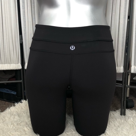 222.♎️Lululemon groove short (tall) - Picture 2 of 5